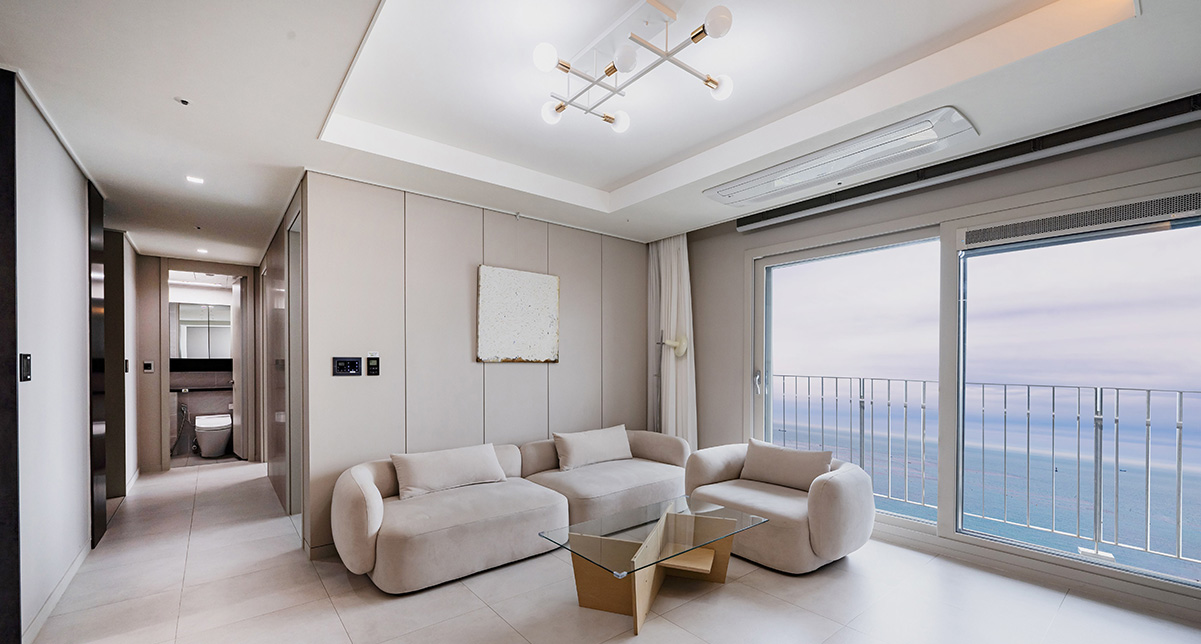 Grand Full Ocean View Three Room